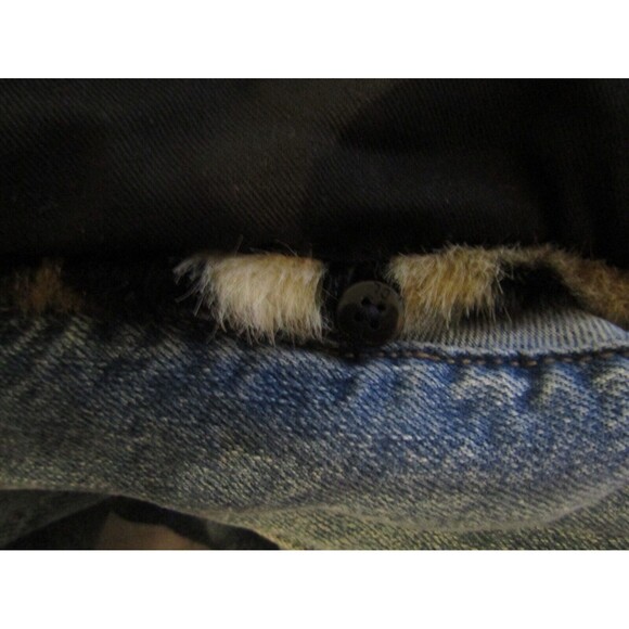 DL 1961 Clyde Classic Trucker Jean Jacket NWT Leopard Fur Collar Retail $249 S - Picture 9 of 11